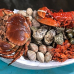 palteau de fruits de mer avec homard